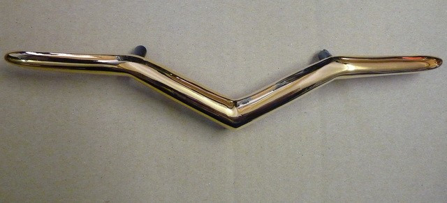 Insigne grand V de capot Simca